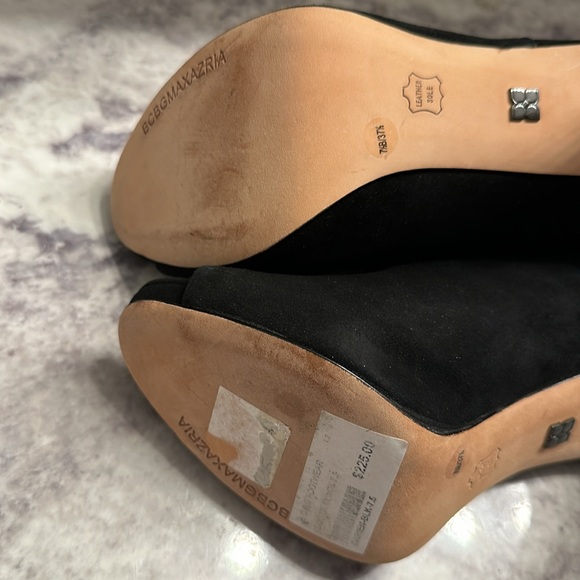 BCBG Maxazria MA-ARIENA black summer suede bootie heels. Size 7.5 - Picture 6 of 8